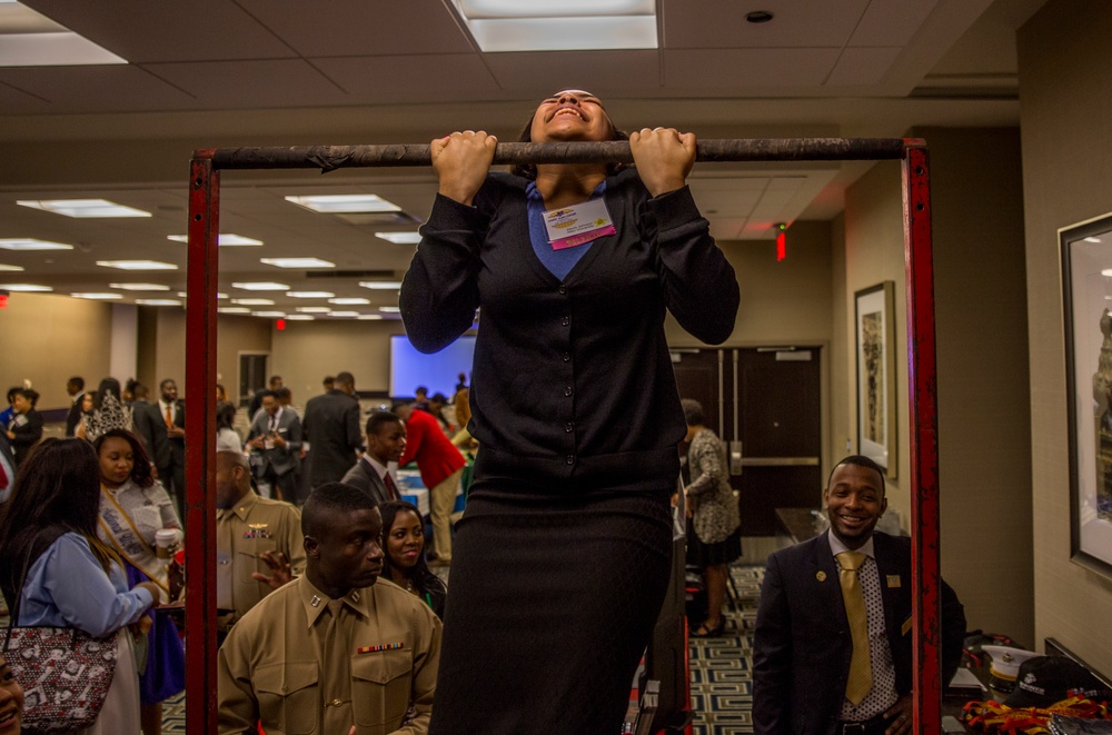 Marines Help College Students Plan Ahead During Career Readiness Day