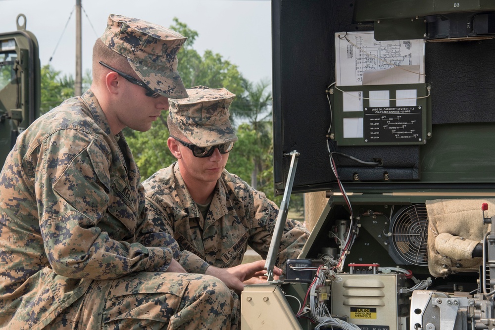 DVIDS - News - USNS Lummus Contractors, Marines Join Forces for Joint ...