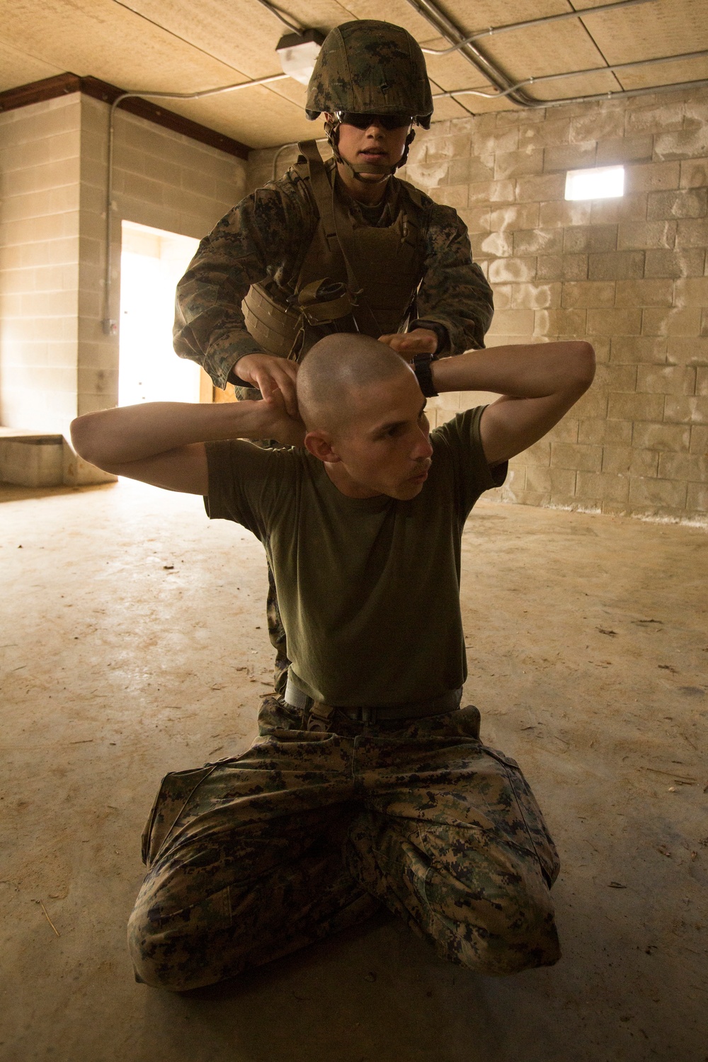 22nd MEU Female Engagement Team Learns Urban Operations