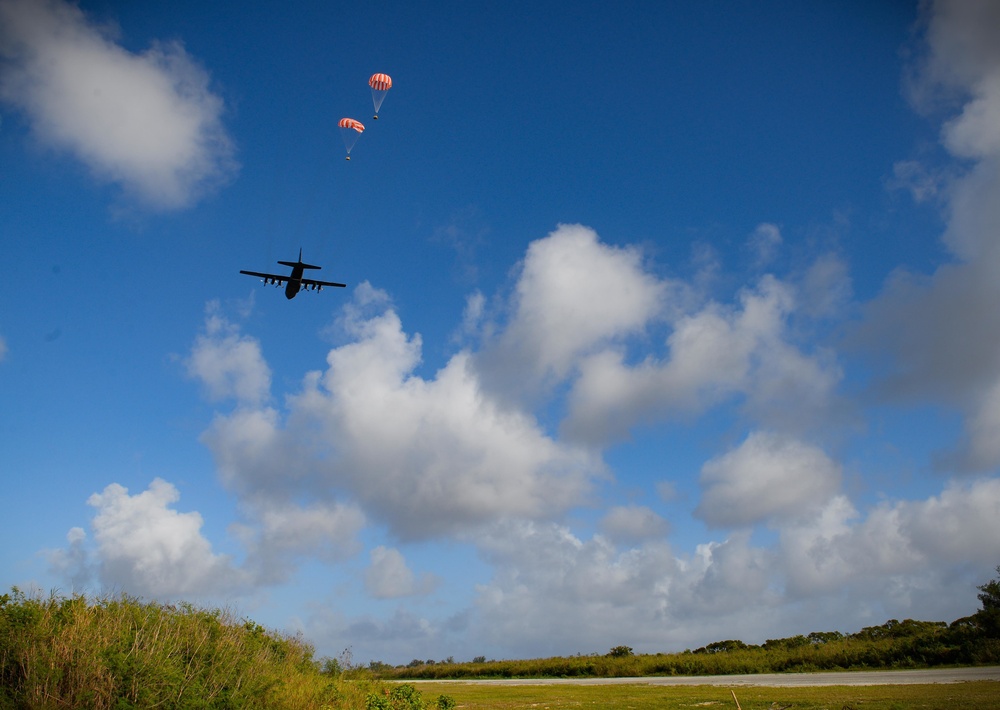 Bilateral C-130 Hercules formation performs formation airdrop during Cope North 16