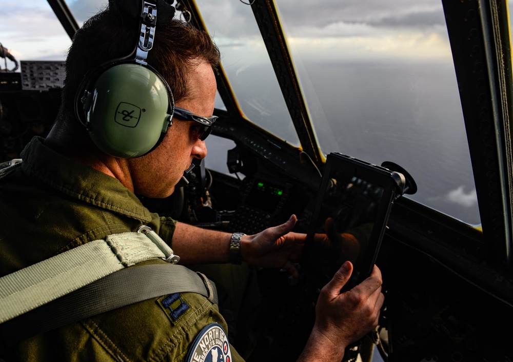 Bilateral C-130 Hercules formation performs formation airdrop during Cope North 16