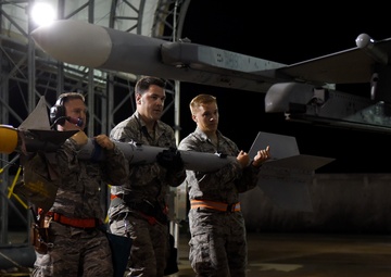 Cope North 2016: Pilots Fly in Large-Force Employment