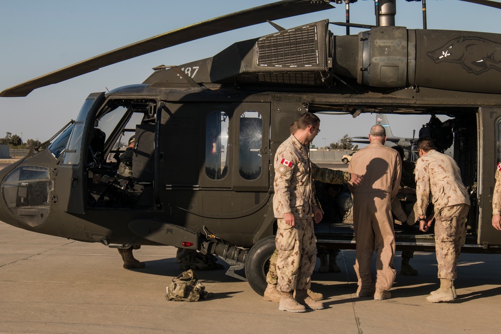 40th CAB Soldiers give medevac training to 386th EMDG and JTFSC