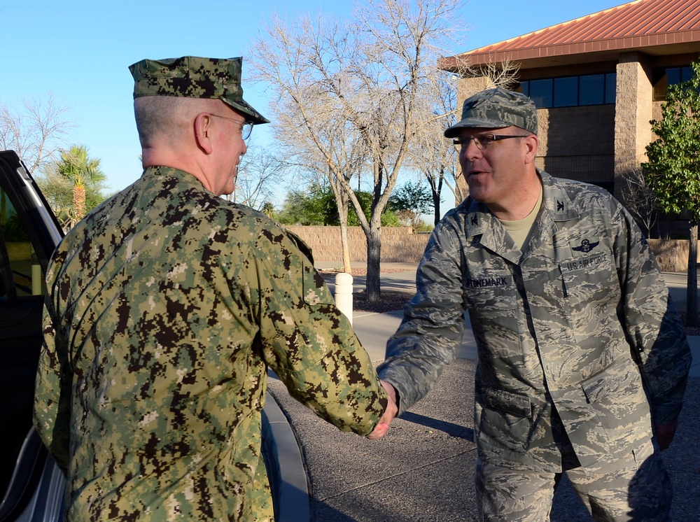 SOUTHCOM Combatant Commander visits AFSOUTH