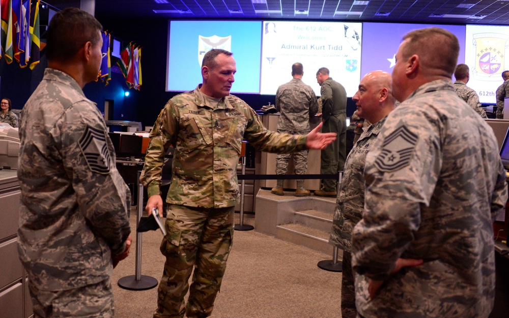 SOUTHCOM Combatant Commander visits AFSOUTH