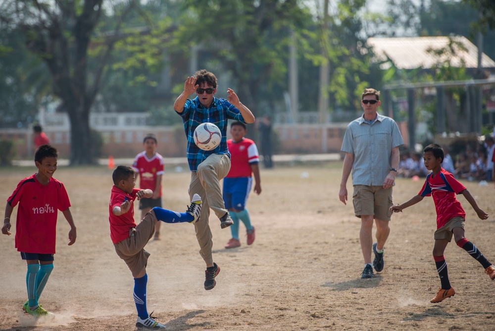 353rd SOG volunteers at local schools for Cobra Gold 16