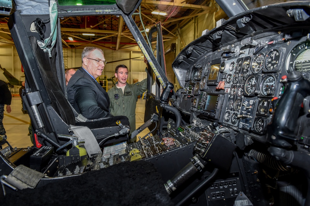 DSD tours a helicopter facility at F. E. Warren Air Force Base