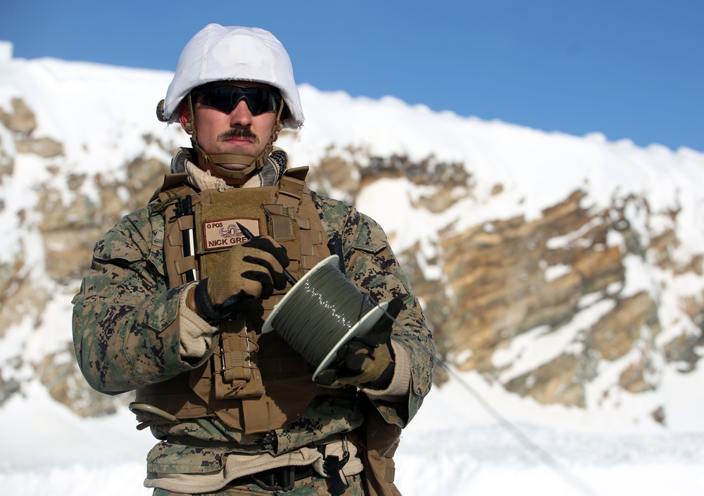 Norwegians, Marines test demolitions to prepare for Cold Response 16