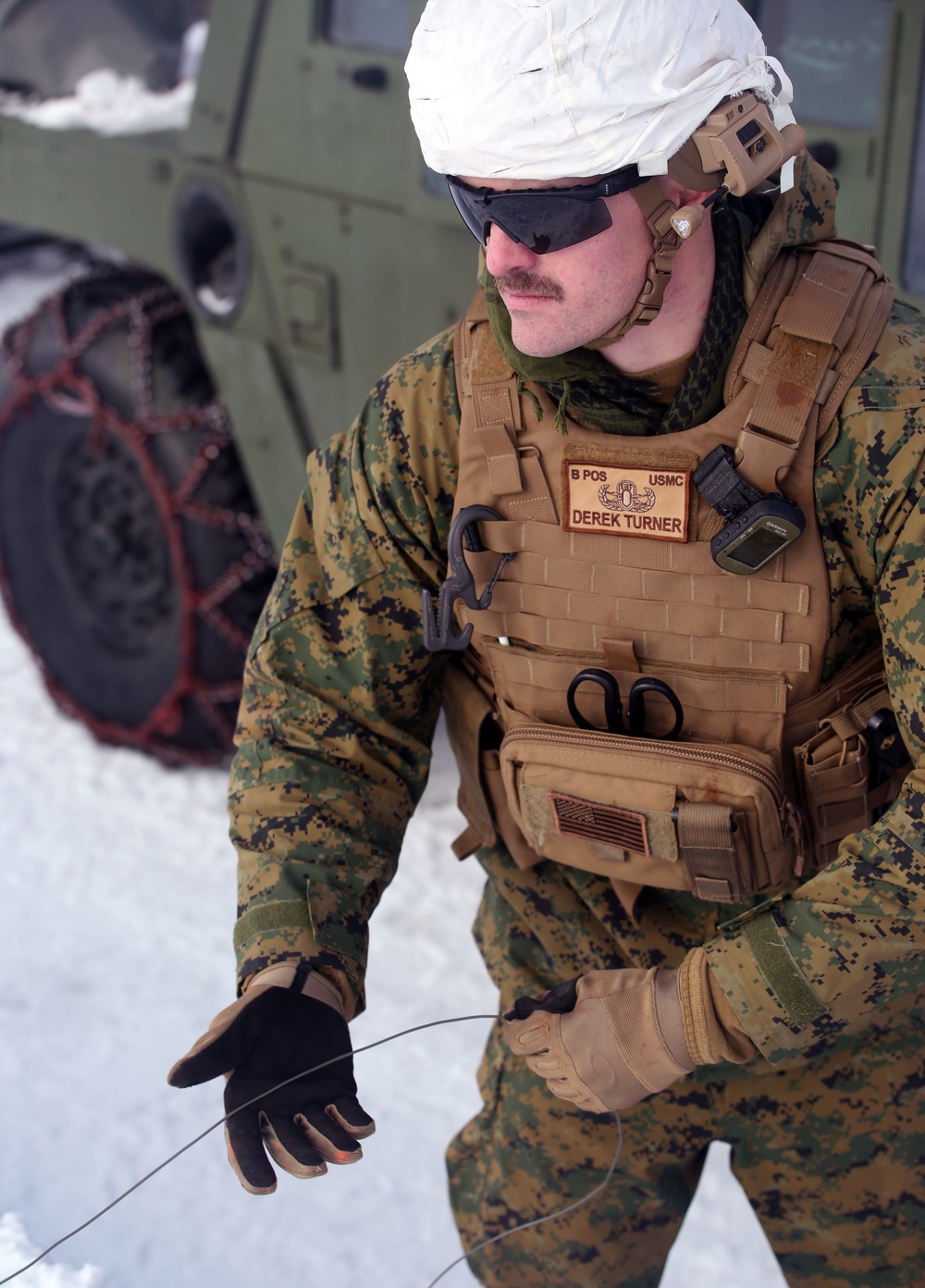 Norwegians, Marines test demolitions to prepare for Cold Response 16