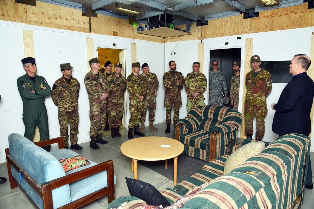 Brig. Gen. Michele Risi, Multinational Land Force 'Julia' Alpine Brigade Commander, tours Regional Training Support Division South, Caserma Ederle,  Vicenza, Italy