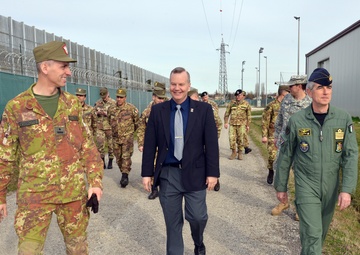 Brig. Gen. Michele Risi, Multinational Land Force “Julia” Alpine Brigade Commander tours Regional Training Support Division South, Caserma Ederle,  Vicenza, Italy.