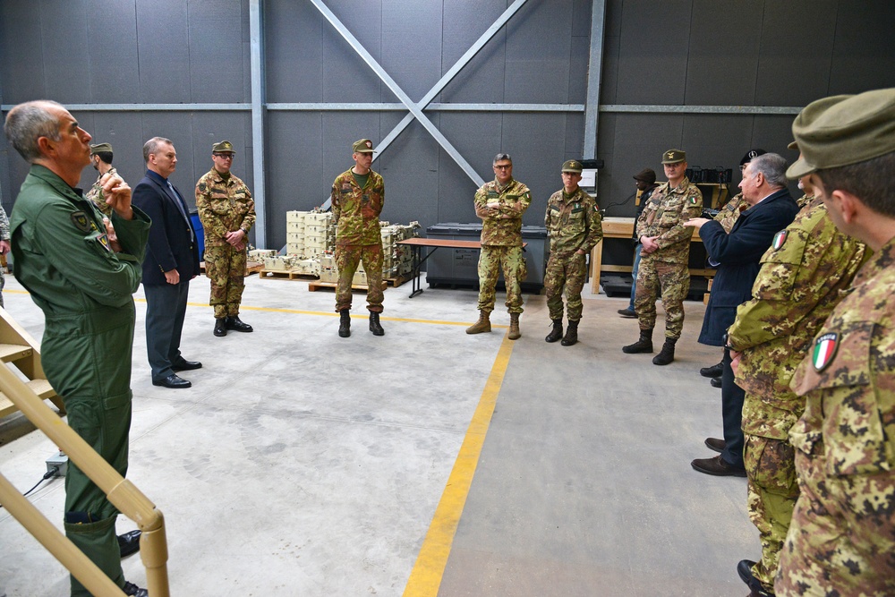 Brig. Gen. Michele Risi, Multinational Land Force 'Julia' Alpine Brigade Commander, tours Regional Training Support Division South, Caserma Ederle,  Vicenza, Italy
