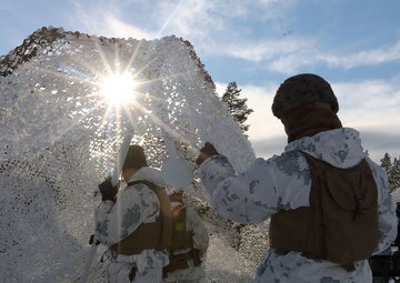 CAC Marines light up the Norwegian sky with artillery rounds
