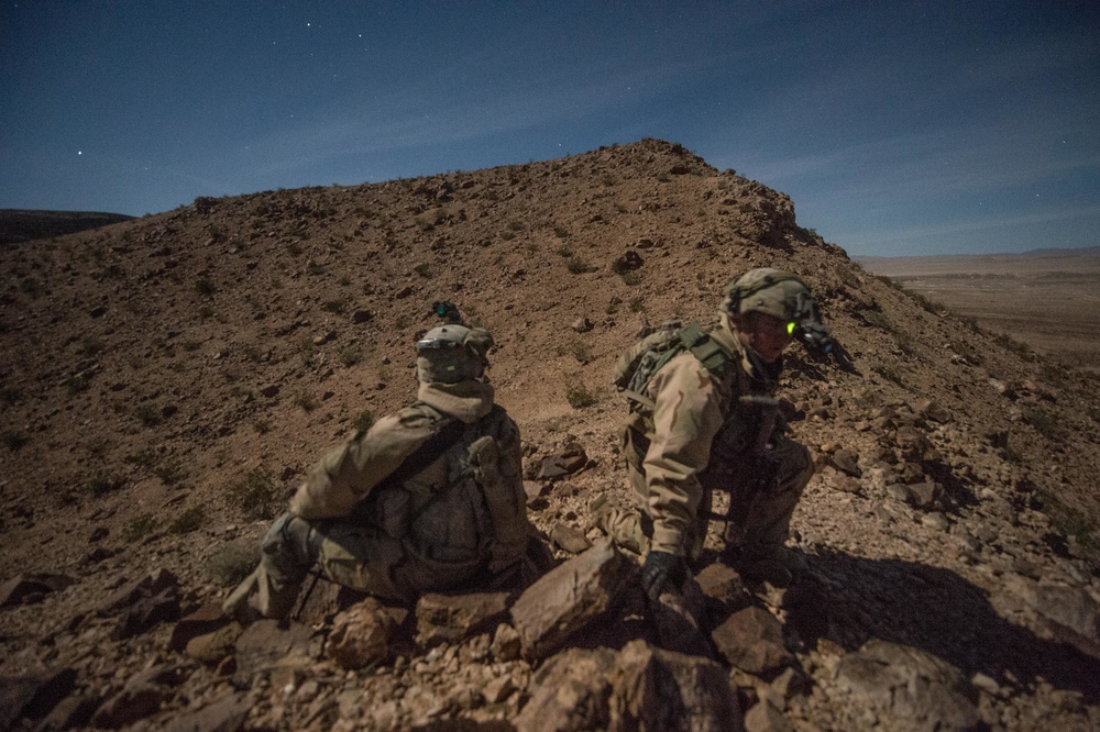 3rd Cavalry Regiment Soldiers conduct night patrol