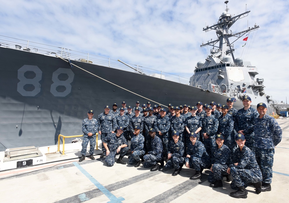 USS Preble CO Wins SECNAV Innovation Leadership Award