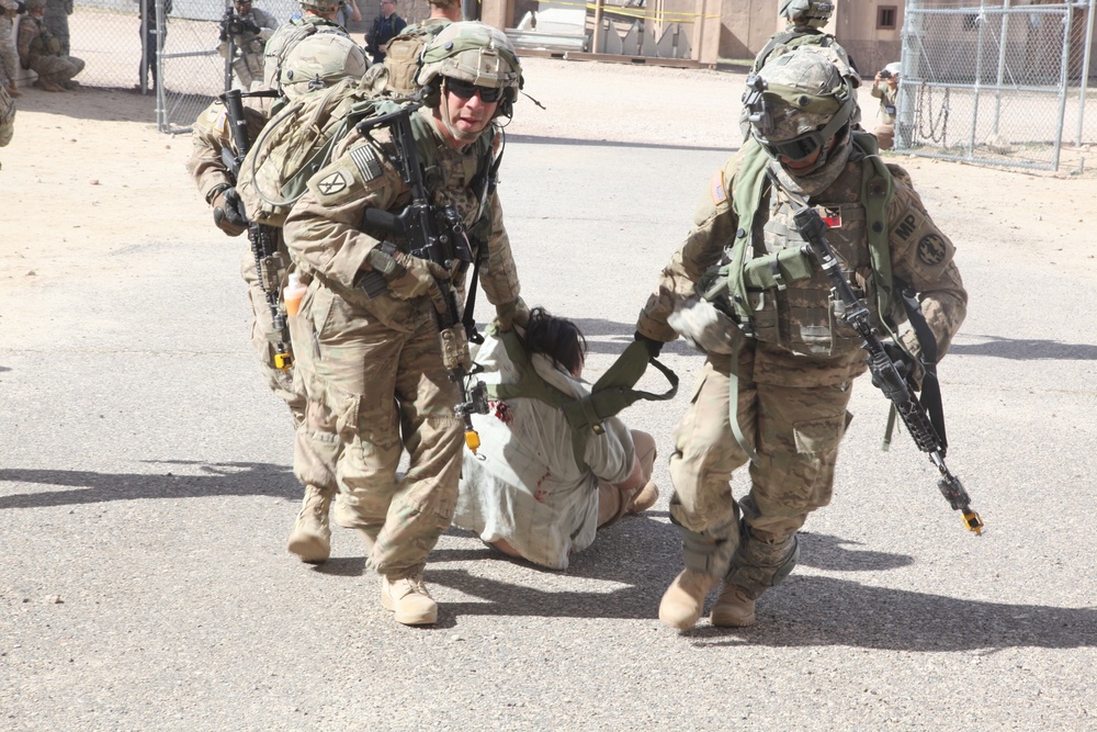 3CR Soldiers pull casualty to safety