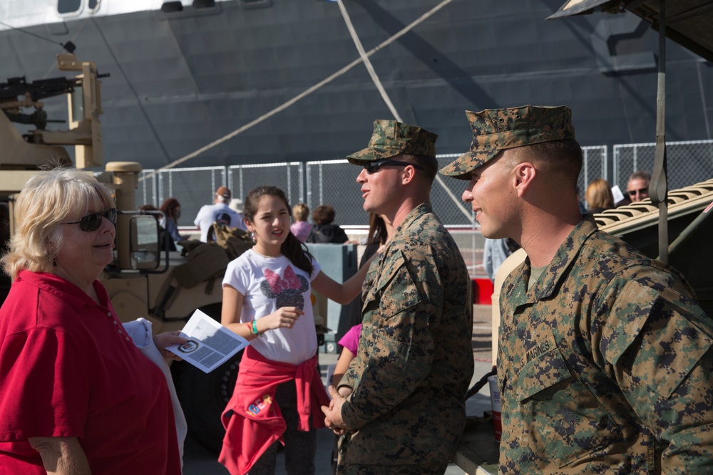 San Diegans visit Marines on USS Anchorage