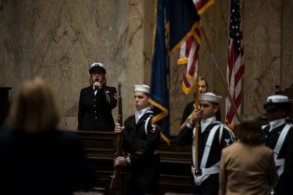 Assistant SECNAV visits Washington state Capitol