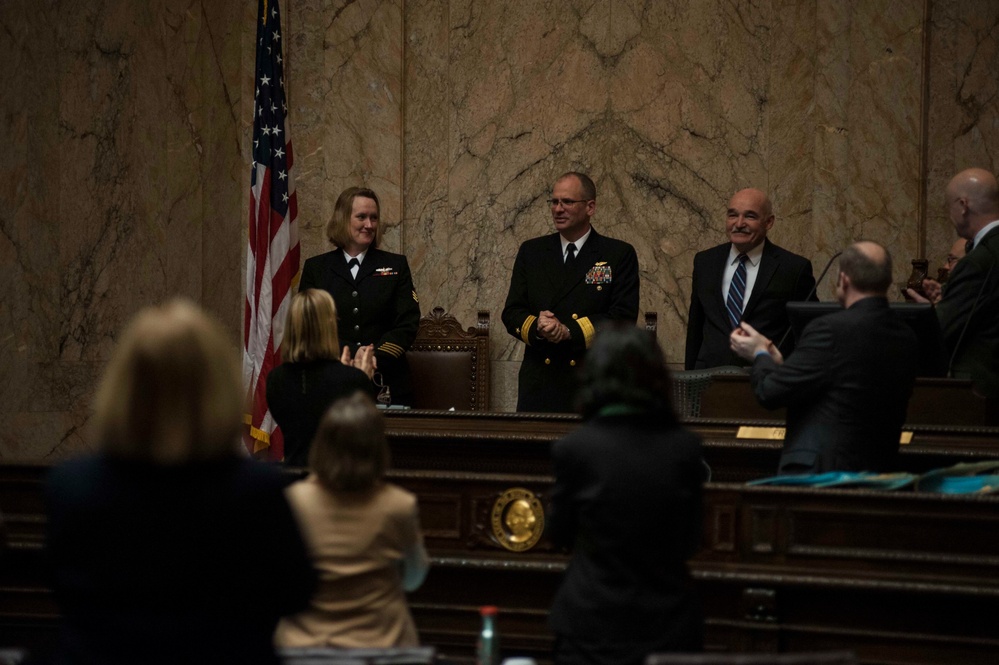 Assistant SECNAV visits Washington state Capitol