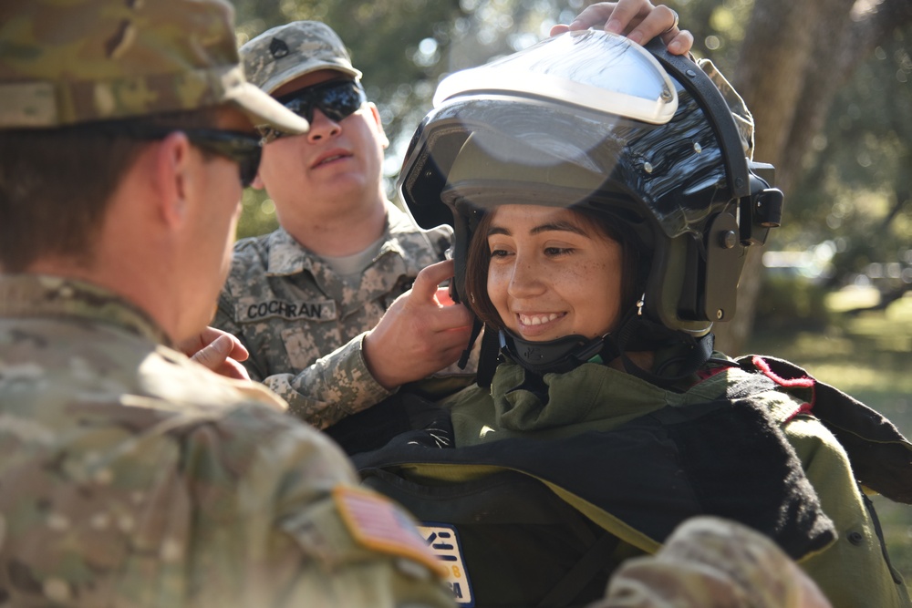 Texas Guard welcomes high school students for research tour