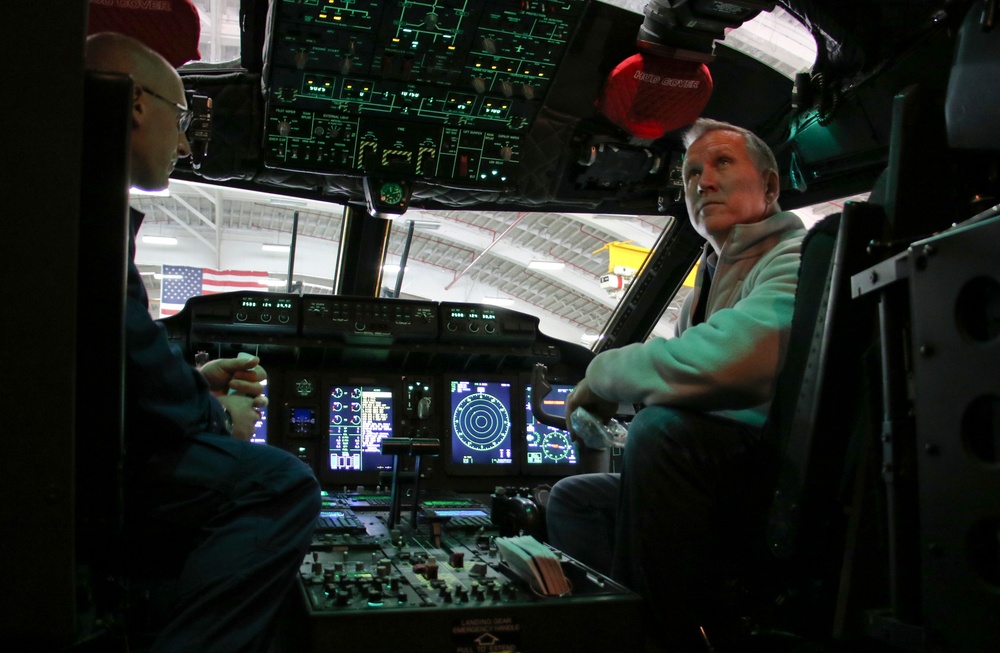 Sen. Thom Tillis visits Air Station Elizabeth City, NC