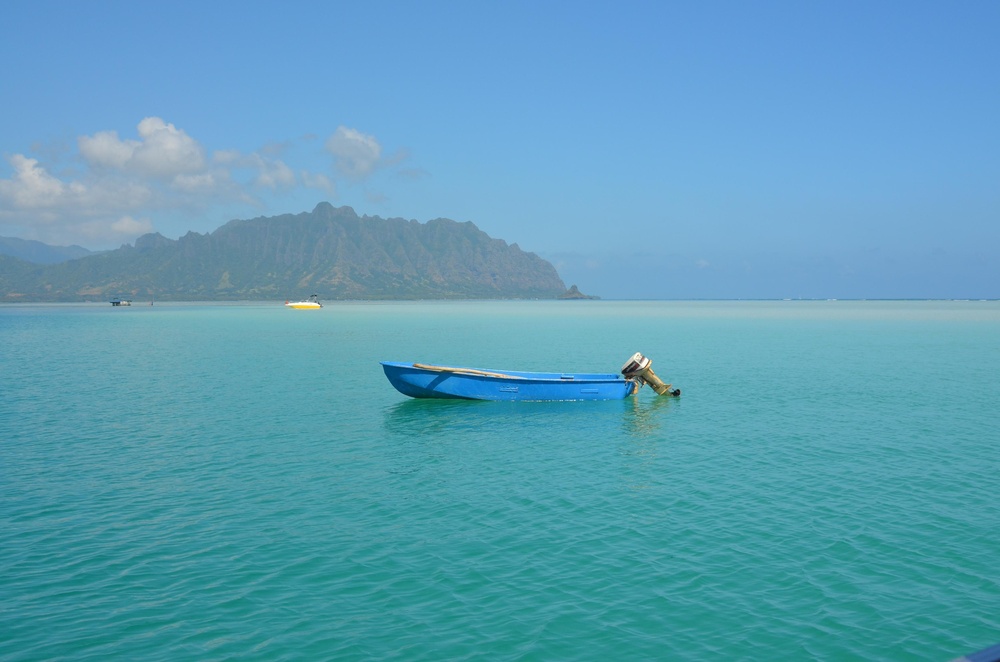 Coast Guard searching for owner of unmanned adrift skiff near Kaneohe Bay, Oahu