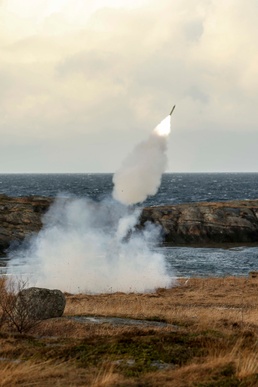 ‘Target is in the sky’: U.S. Marines and Norwegian forces launch Stingers
