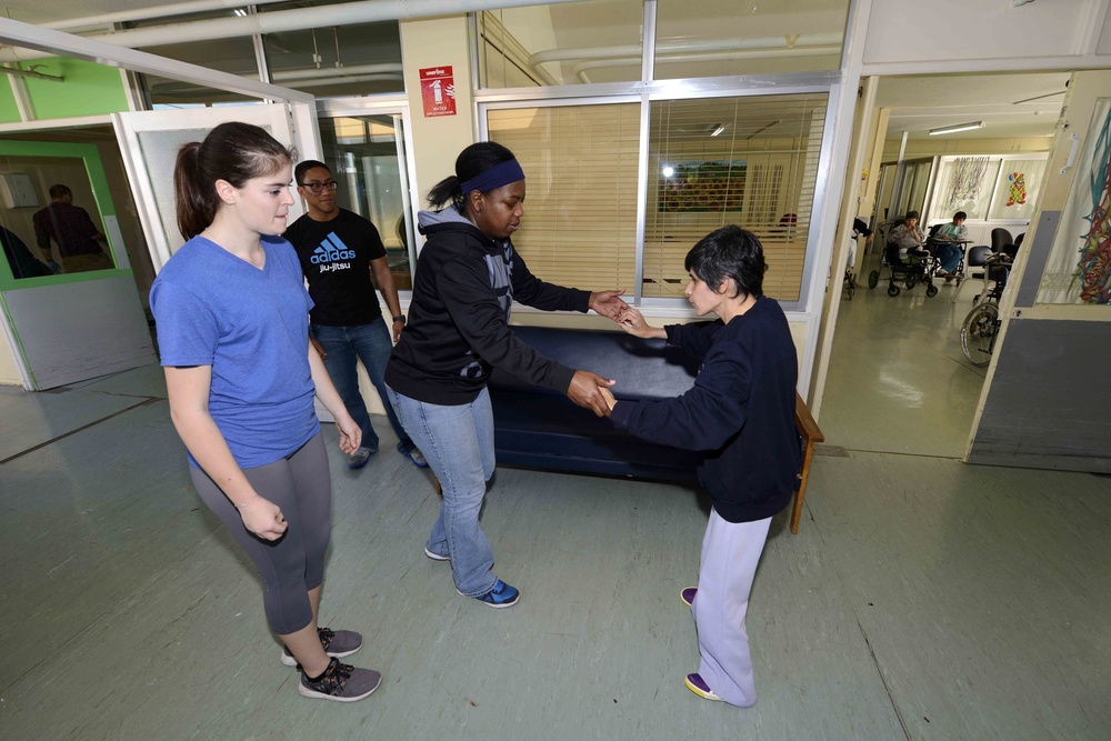 USS Mount Whitney sailors participate in COMREL