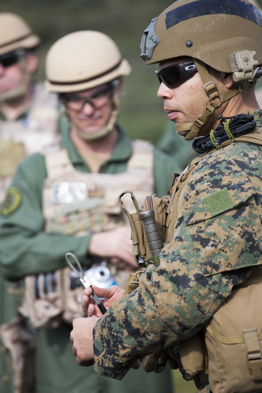 U.S. and Spanish EOD Marines hone breaching skills