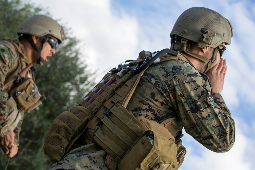 U.S. and Spanish EOD Marines hone breaching skills