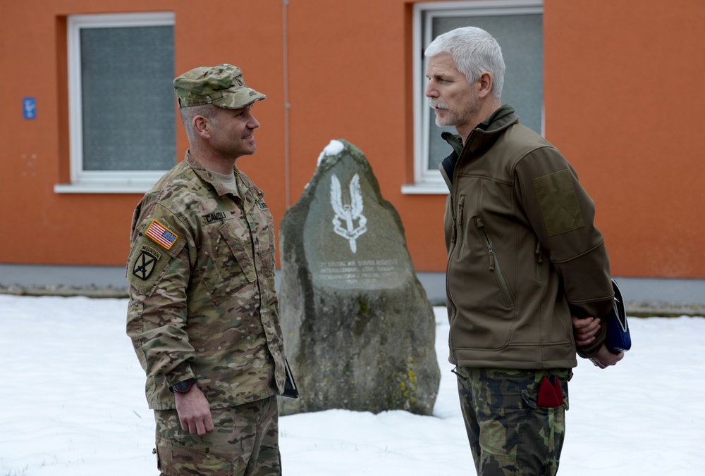 Gen. Pavel visits ISTC in Germany
