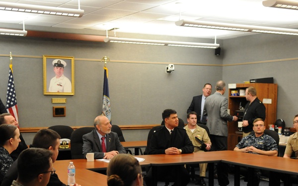 Director of Training Readiness and Strategy, deputy assistant secretary of defense visits center for Information Dominance