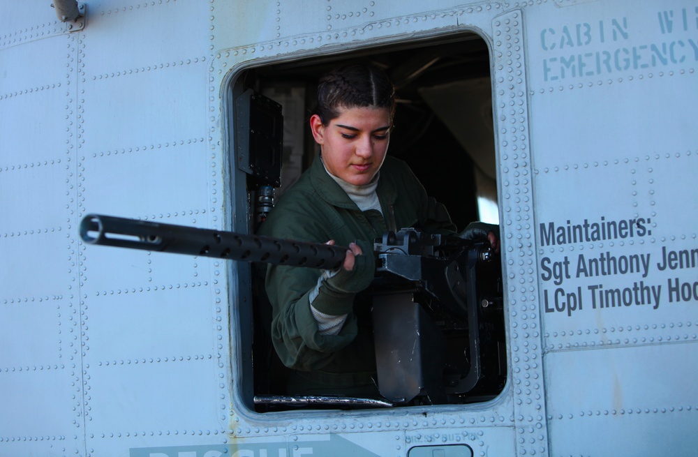 Marine Air-Ground team conducts large scale assault, offensive air support operations during Eager Response 16