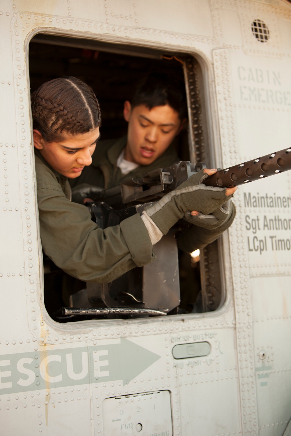 Marine Air-Ground team conducts large scale assault, offensive air support operations during Eager Response 16