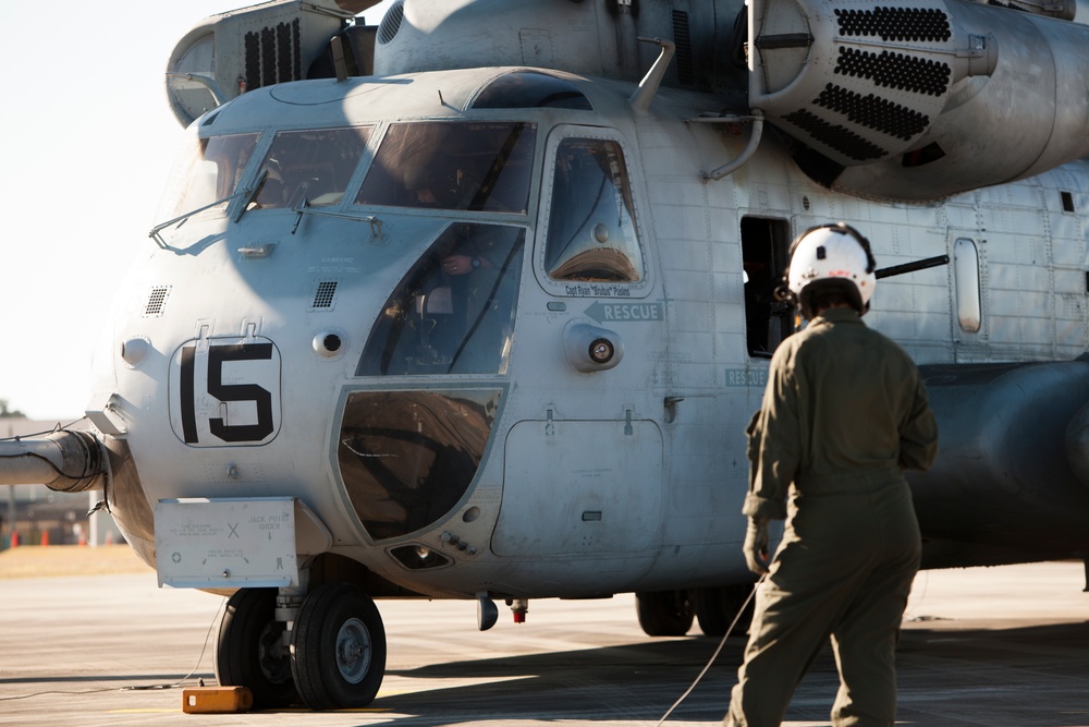 Marine Air-Ground team conducts large scale assault, offensive air support operations during Eager Response 16