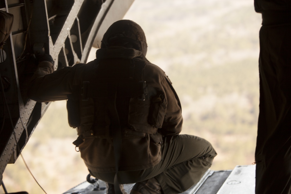 Marine Air-Ground team conducts large scale assault, offensive air support operations during Eager Response 16