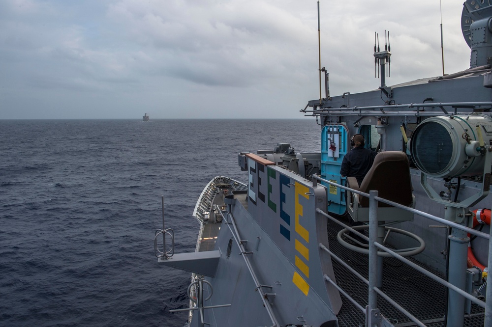 USS Antietam conducts a replenishment at sea USNS Tippecanoe