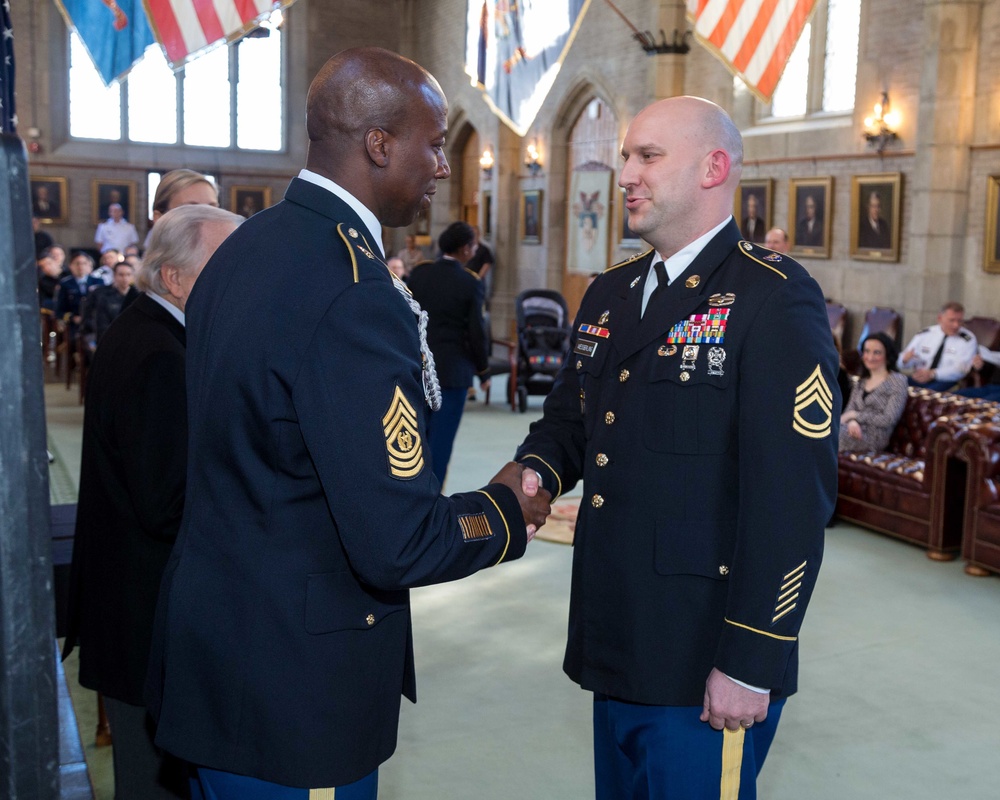 Twenty-five noncommissioned officers graduate in inaugural Cohort of Benavides Leader Development Program