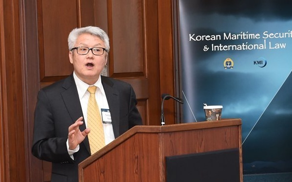 Naval War College, Korea Maritime Institute discuss regional security