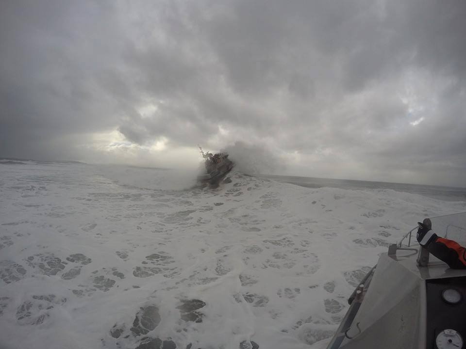 Coast Guard Station Humboldt Bay conducts surf training