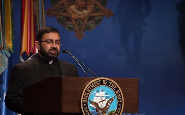 DSD hosts Medal of Honor ceremony for Senior Chief Edward Byers