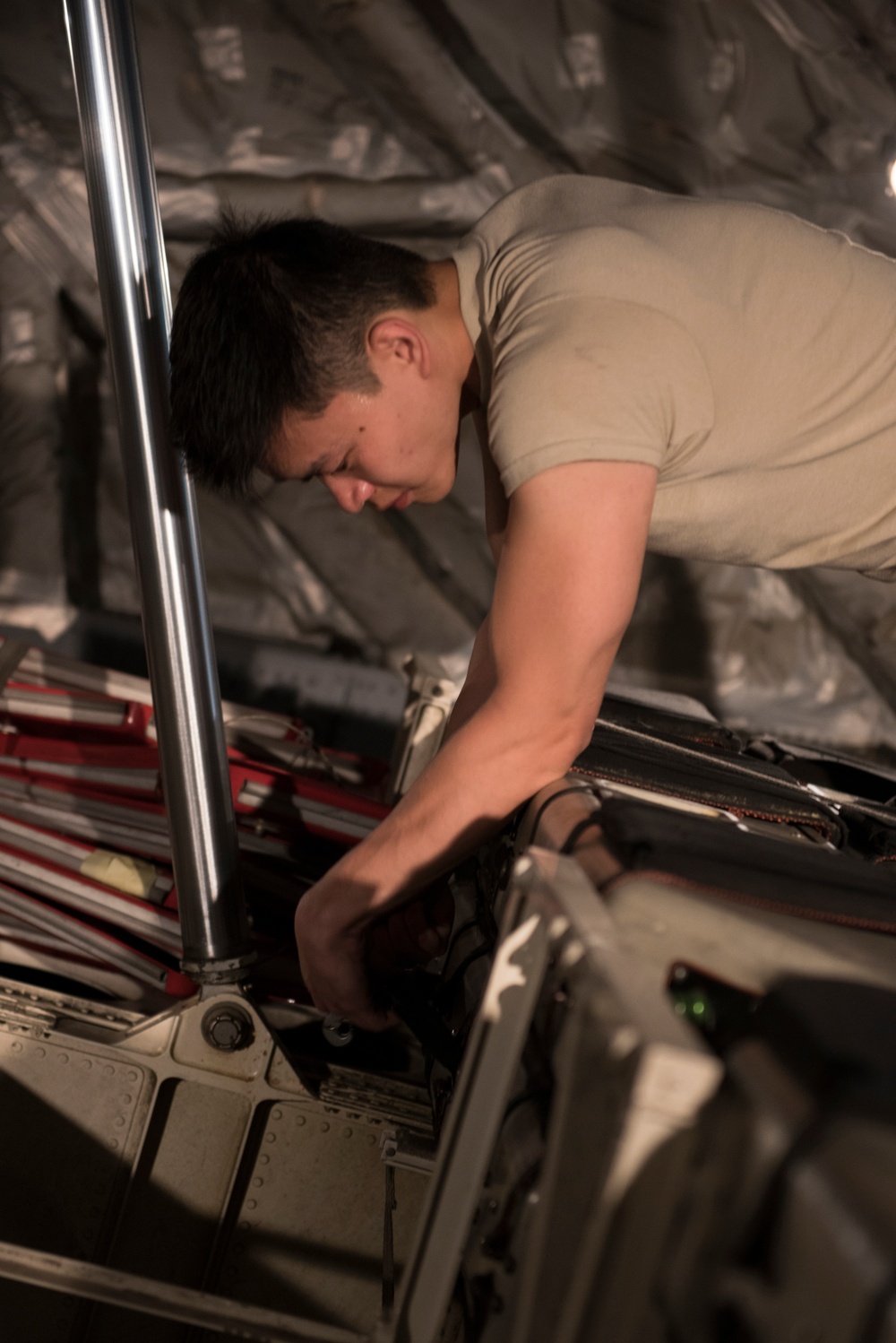 Alaska Air Guard C-17 crews and Guardian Angels train in Hawaii