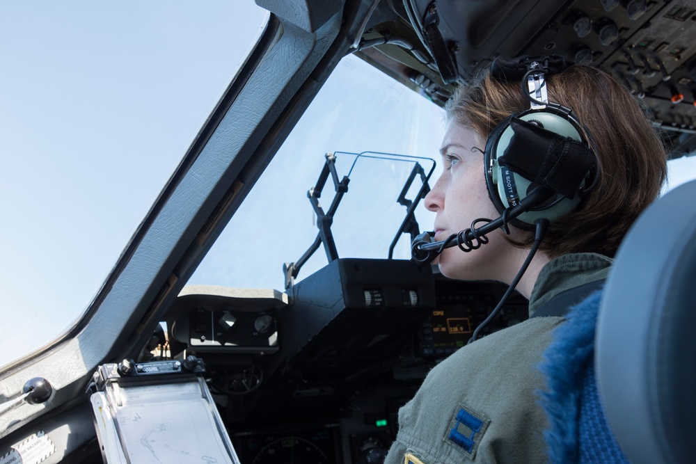 Alaska Air Guard C-17 crews and Guardian Angels train in Hawaii