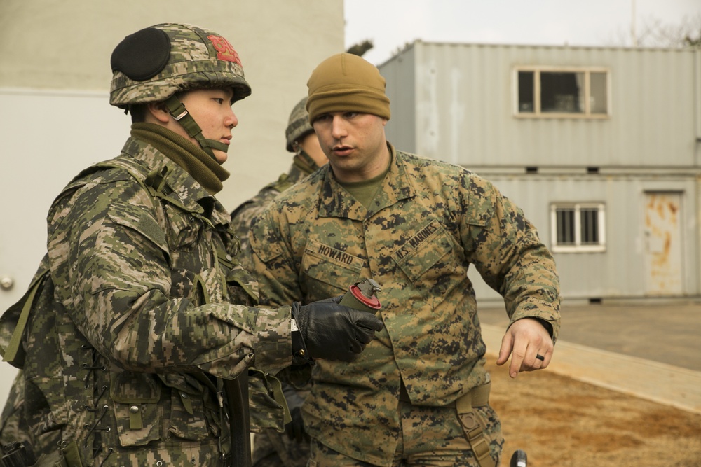 ROK and US Marines Practice Urban Operations and Detention