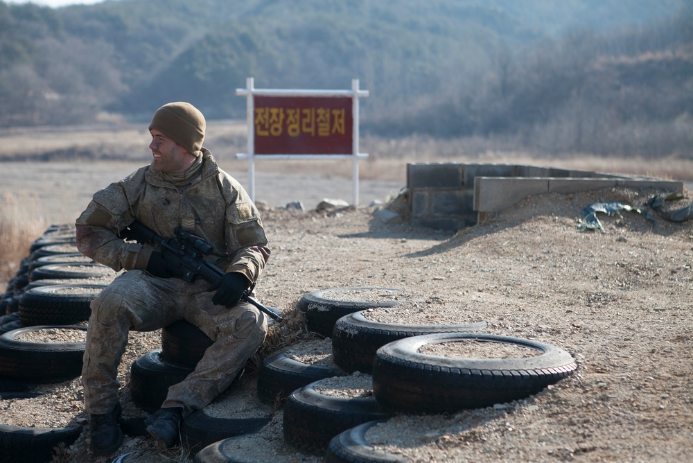 U.S. Marines and New Zealand Army Machine Gun Range
