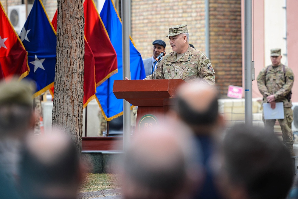 COMRS change of command ceremony – Gen. Campbell to Gen. Nicholson