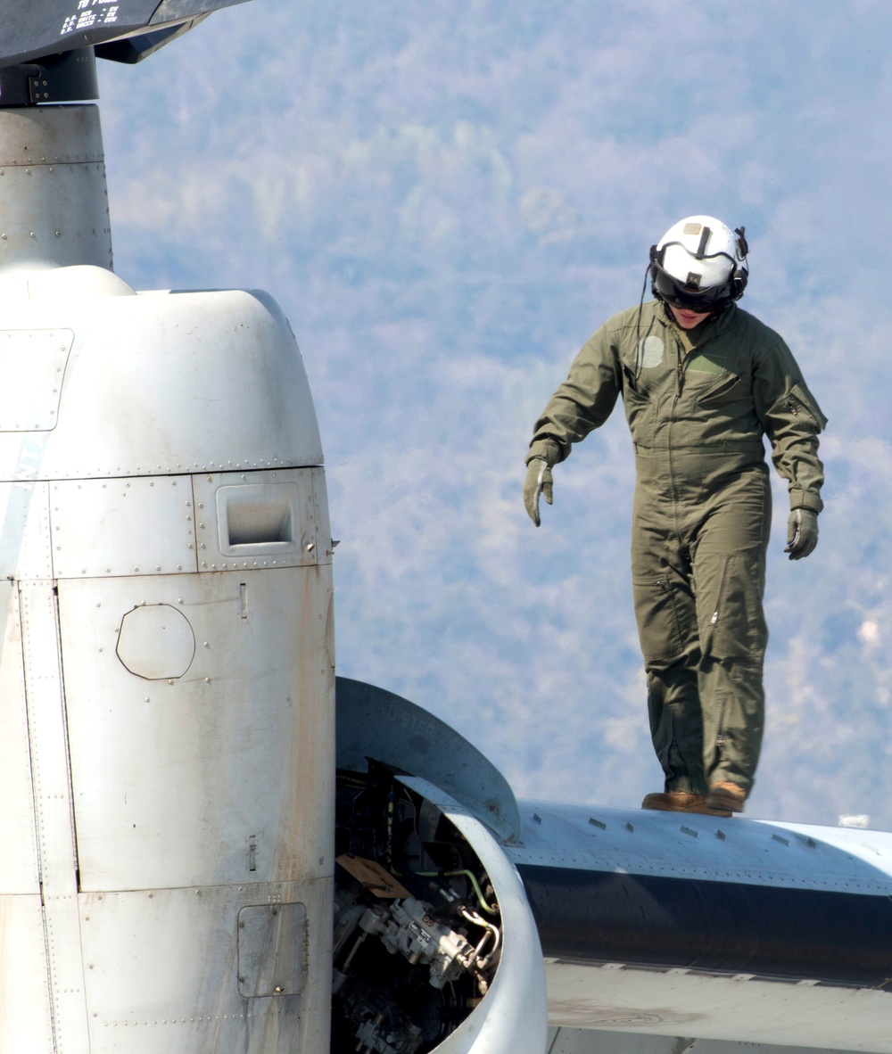 VMM-265 arrives at MCAS Iwakuni