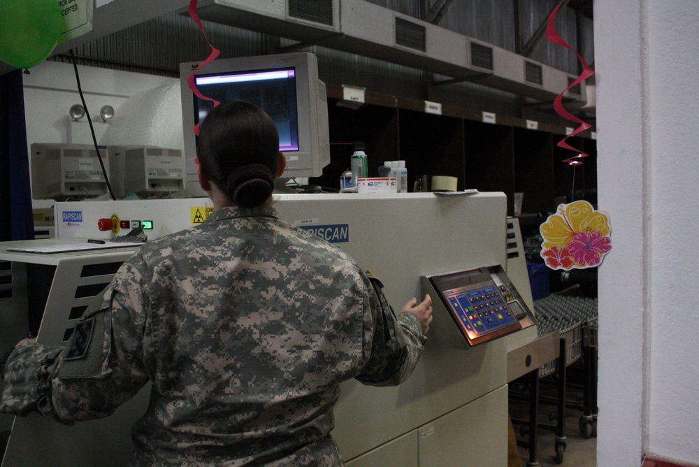 Postal Soldiers hold rodeo to wrangle Soldiers’ shipments from Kosovo
