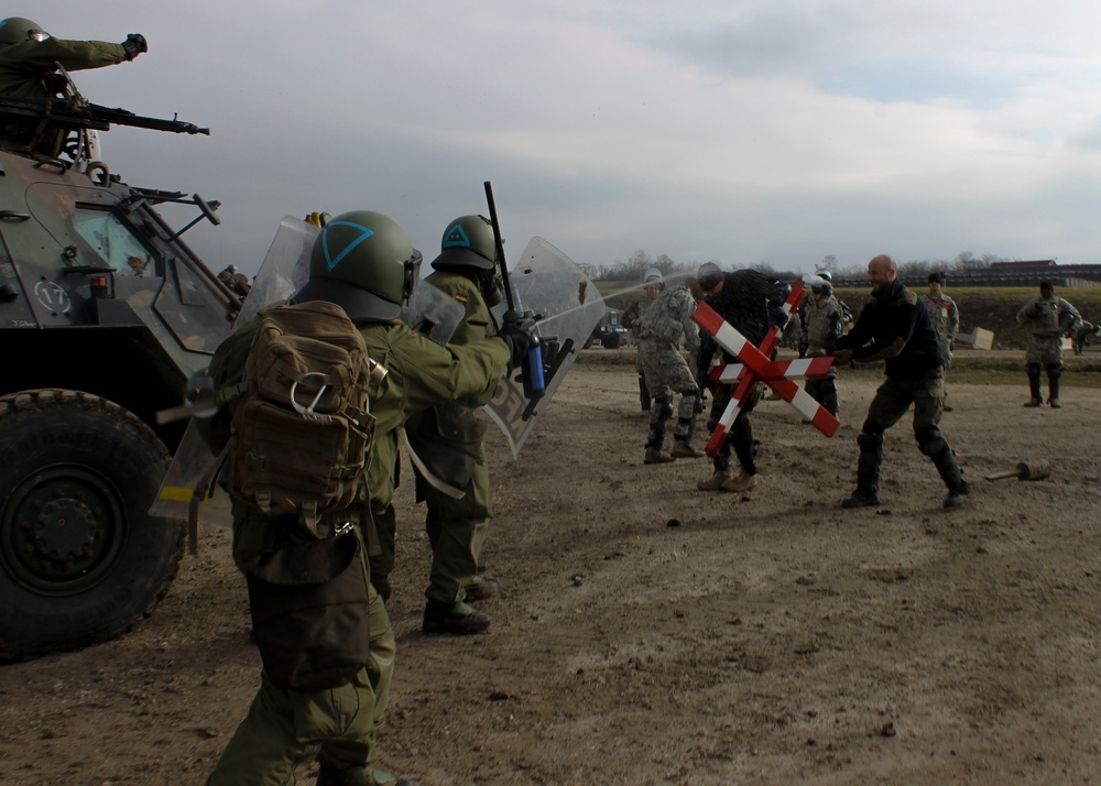 Thunder Road III: Multinational troops hold CRC exercise in Kosovo