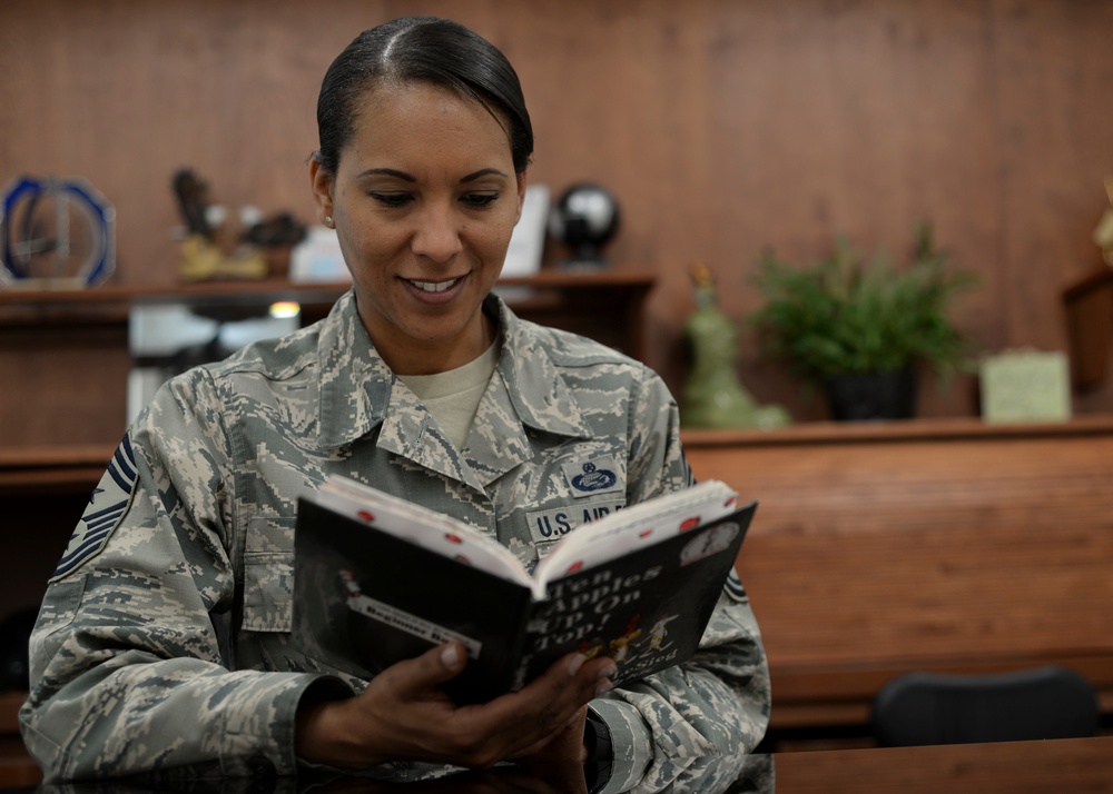 Ellsworth AFB celebrates National Read Across America Day
